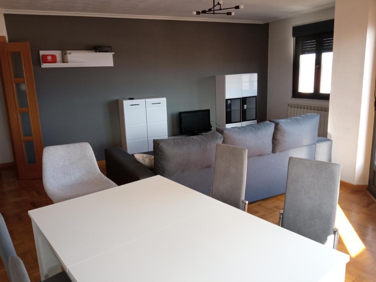 Vut El Negrillo 15 Apartment Astorga Luaran gambar