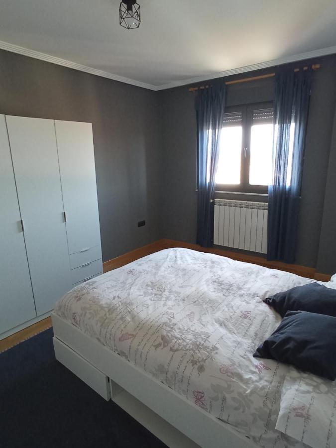 Vut El Negrillo 15 Apartment Astorga Luaran gambar