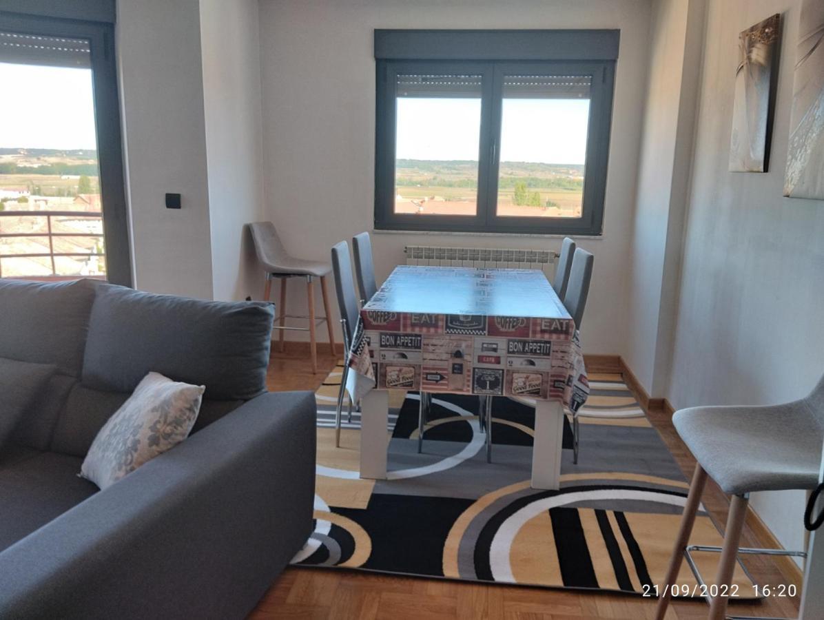 Vut El Negrillo 15 Apartment Astorga Luaran gambar